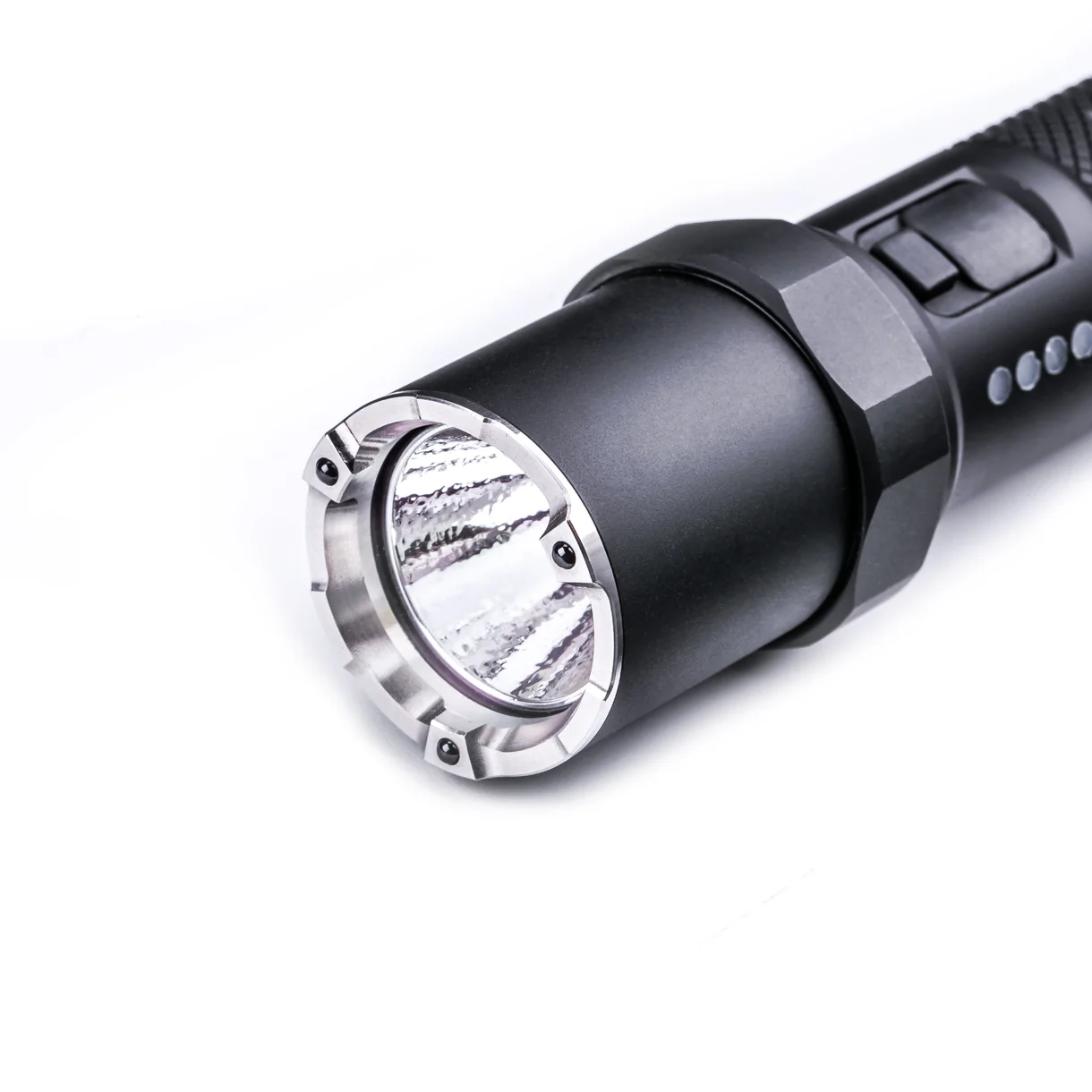 NEXTORCH P8 High Output Compact Duty Flashlight