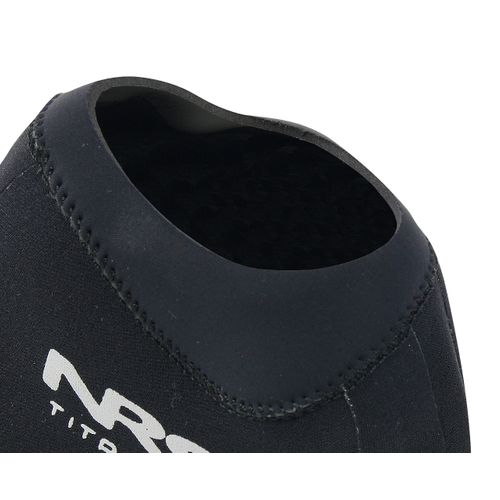 NRS Boundary Socks