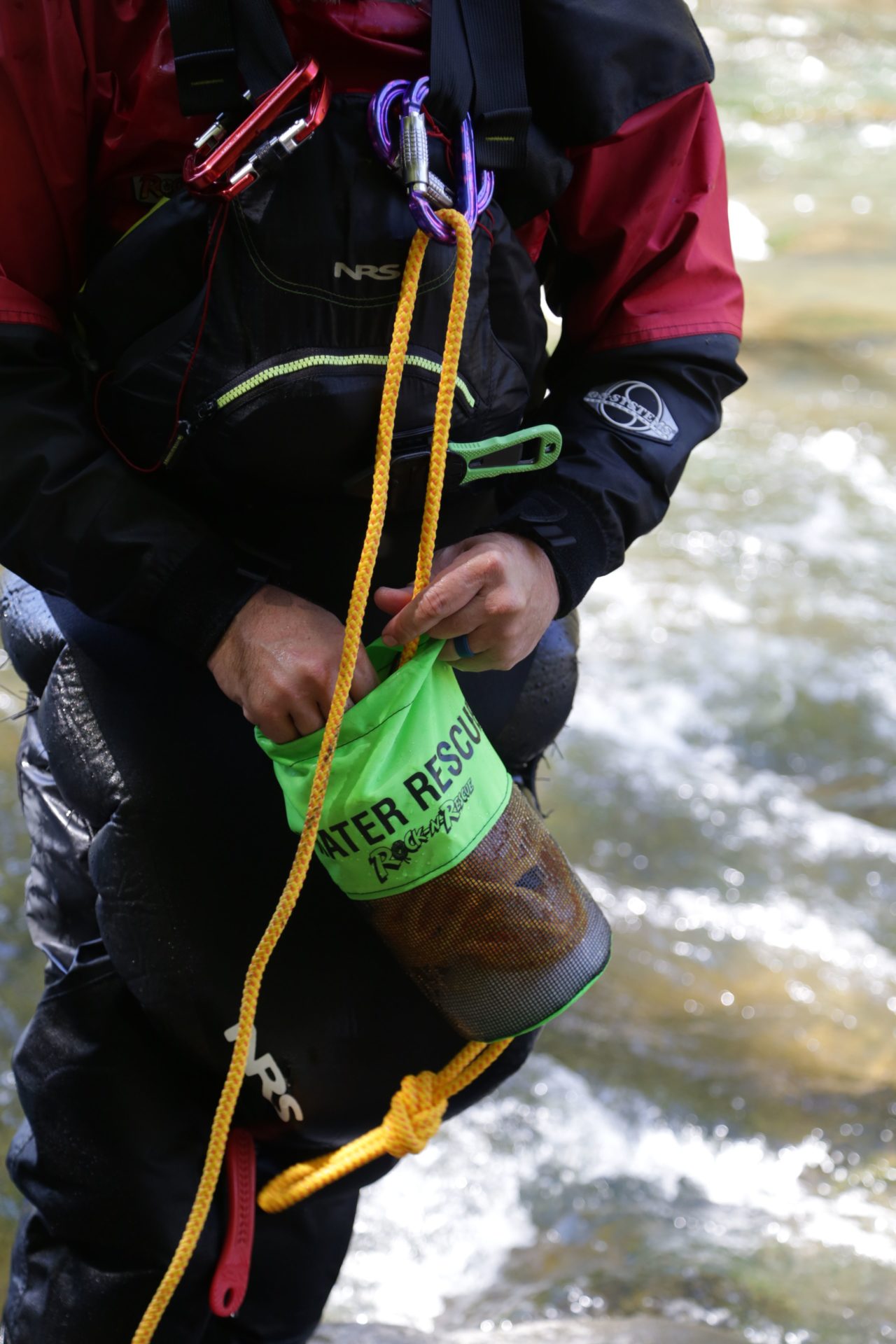RNR NFPA Trident Series Throw Bag – 75 ft
