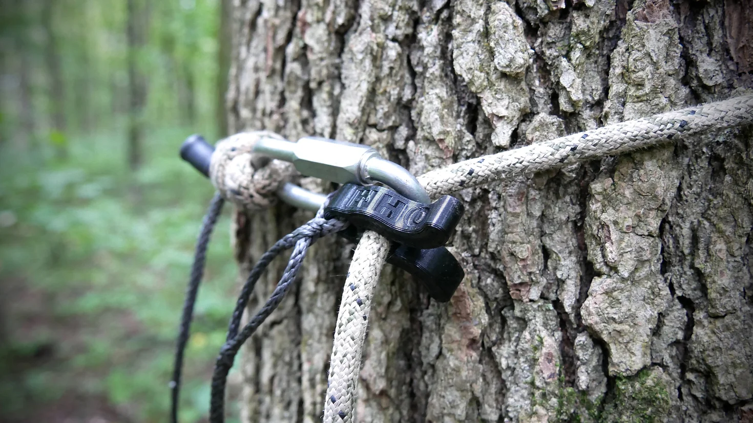The Flexi Ohm Tether Locker