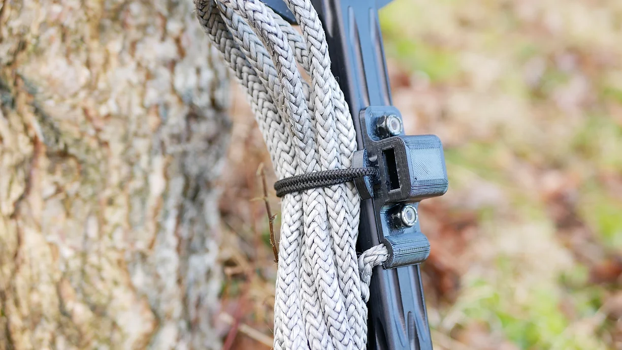 One Stick Clip & Hitch