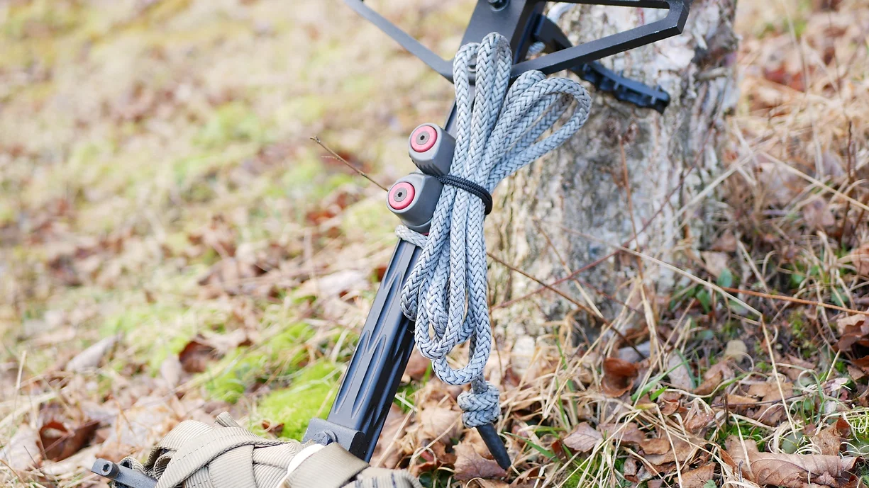 One Stick Clip & Hitch