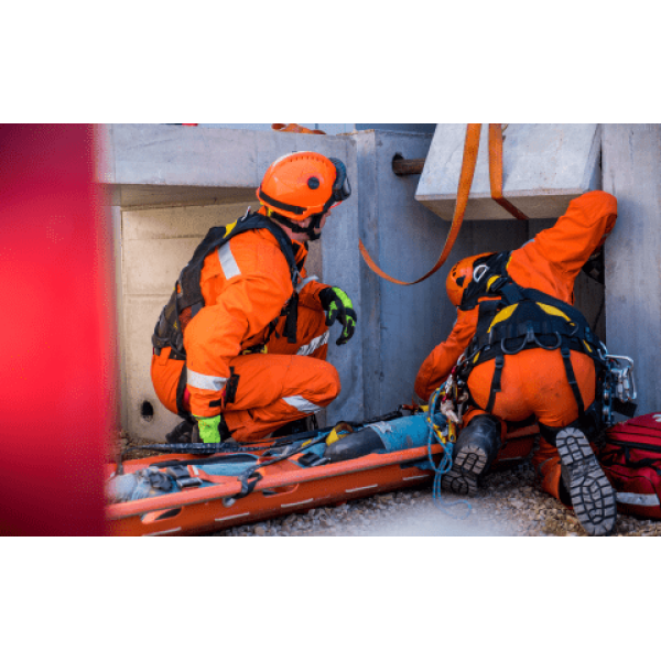 CONFINED SPACE OPERATIONS (NFPA 1006)