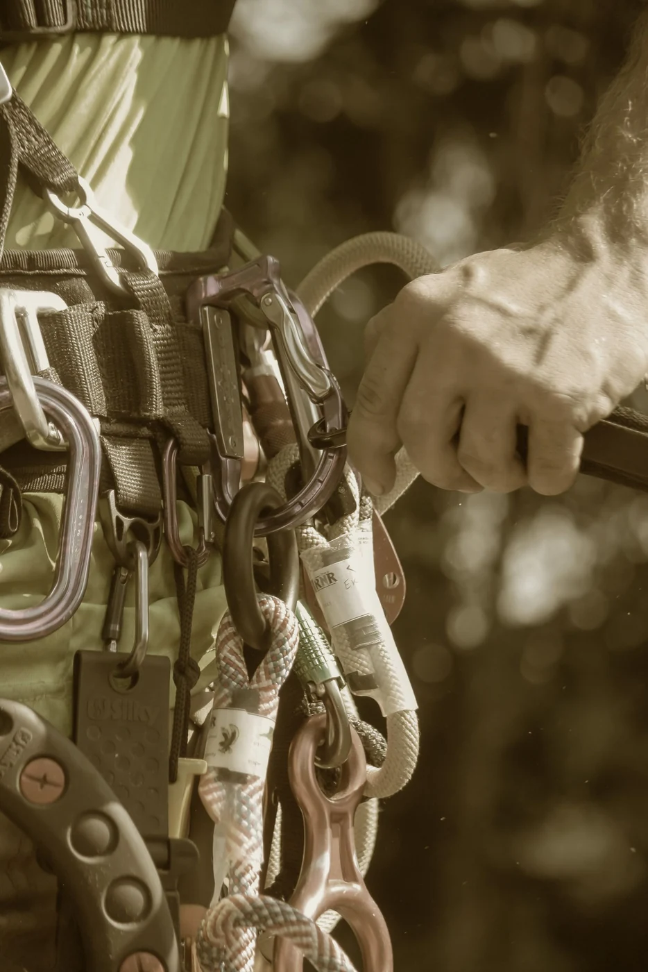 Tools & hardware equipment